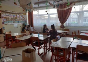 KÉK MADÁR – Álmodtunk egy iskolát