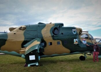 HARCI HELIKOPTER – Az ezredes úr a lelkén viseli a sorsát