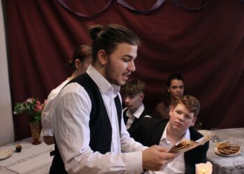 TÁNCSICS – Sok hűhó a kétszázadikon, Petőfi jegyében