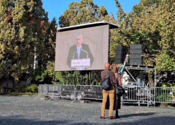 ORBÁN VIKTOR – ’56 kapcsán is tudott brüsszelezni