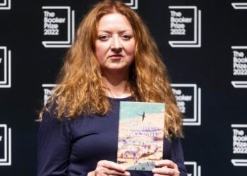 KÖNYV – Ilyen apróságok