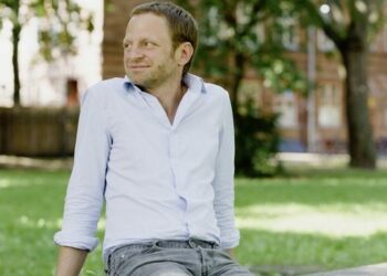 KÖNYV − Apának lenni