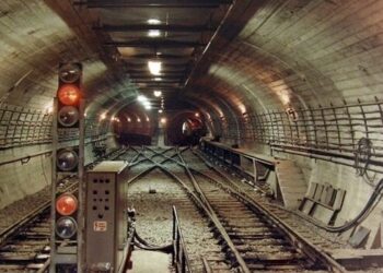 ATOMBUNKER ELADÓ – Háborús pszichózis?