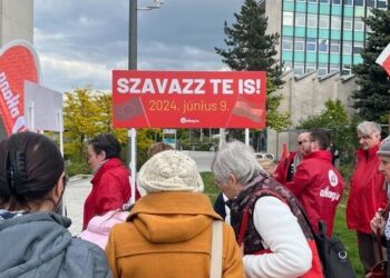 Veszprémben járt az aHang, az Egységes Diákfront és az Országos Közös Akarat