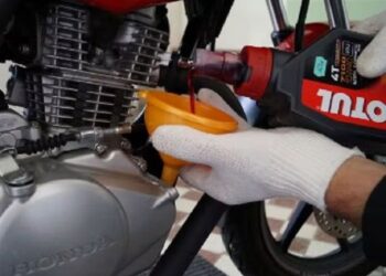 Így válasszunk olajat és szűrőt motorkerékpárunkhoz