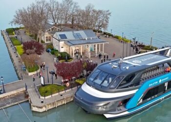 SZEZONNYITÓ – Hajózás, árak, tájidegen hajók