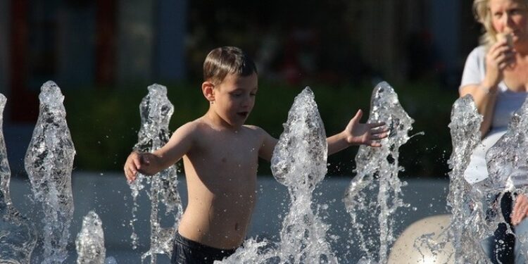 rohadt meleg, KLÍMAKATASZTRÓFA – Rohadt meleg van