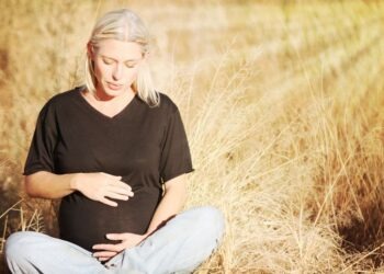 Hajhullás a gyermekágyas időszakban