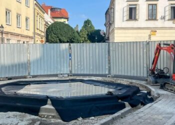 SZABADSÁG TÉR – December végéig ideiglenes