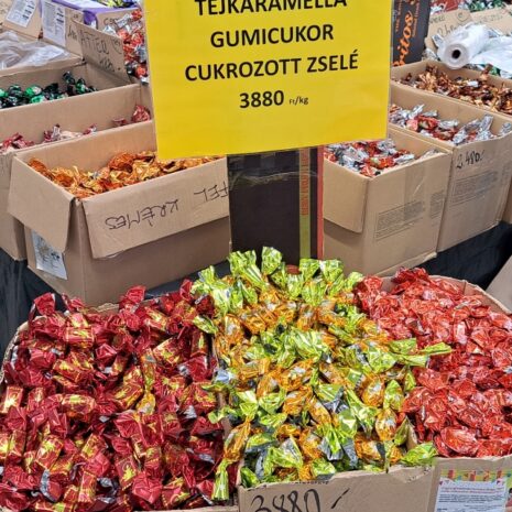 szaloncukor, SZALONCUKOR – Szalonczukkedli tonnaszám