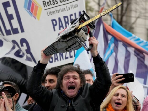 „erős” férfiak, „ERŐS” FÉRFIAK KLUBJA – Mérgező maszkulinitás