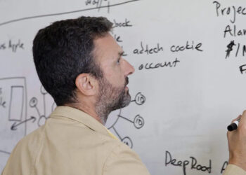 FŐSODORBAN – Álhíreket terjesztő kormányok