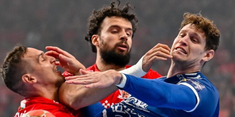 One Veszprém, BAJNOK A ONE VESZPRÉM – Határ a csillagos ég?