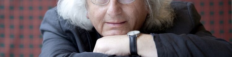 ESTERHÁZY PÉTER – Úgy vélte, munkájával szolgálja az Urat