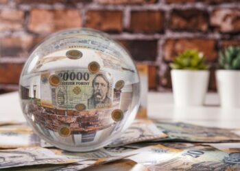 ÁLLAMADÓSSÁG – Öt év alatt megduplázta a kormány