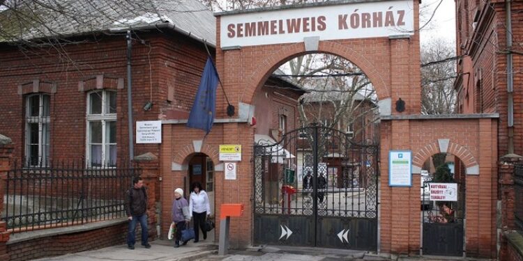 független vidéki sajtó, VIDÉKI LAPSZEMLE – Gyanús uniós pénzköltés, várólisták, orvoshiány, az orosz főkonzul sérelmei