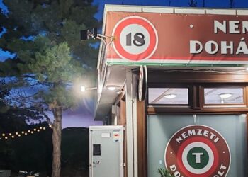 BALATONFÜREDI DOHÁNYBOLTOK – Ezentúl tilos a dohányzás és az ivás a környékükön