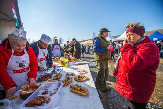 piac, MINDÖRÖKKÉ PIAC! – Élelmes figurák kontra őstermelők