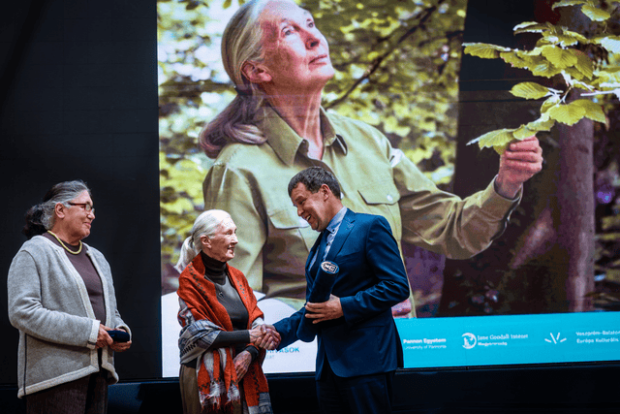 Jane Goodall, MEGHALT JANE GOODALL – Ha a reményt feladjuk, elveszünk