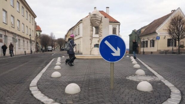 Szabadság tér, SZABADSÁG TÉR – Újabb másfél hónap építkezés