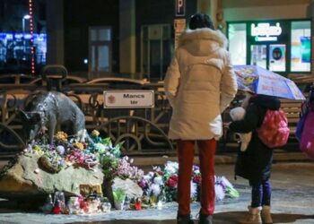 KITEKINTŐ – Médiaszemle a független helyi sajtóból