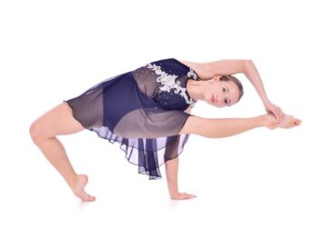 FELH&Iacute;V&Aacute;S &ndash; Gizella hercegnő d&iacute;j fiatal h&ouml;lgyeknek