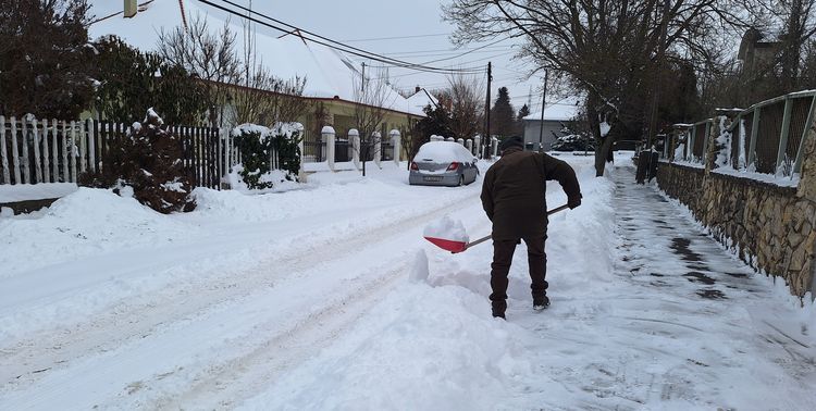 hóhelyzet, HÓHELYZET – Veszprémben járhatók a főútvonalak