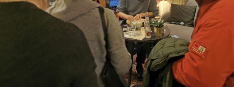 HOLTSZEZON – Illegalisták – Az apák regénye