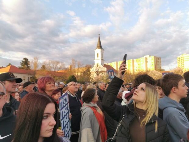 Magyar Péter Várpalota, MAGYAR PÉTER VÁRPALOTÁN – Megállítjuk az orbáni maffiát