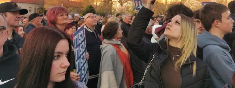 MAGYAR PÉTER VÁRPALOTÁN – Megállítjuk az orbáni maffiát
