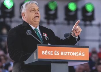 ORB&Aacute;N BESZ&Eacute;DE &ndash; A&nbsp;f&eacute;lelem politik&aacute;ja