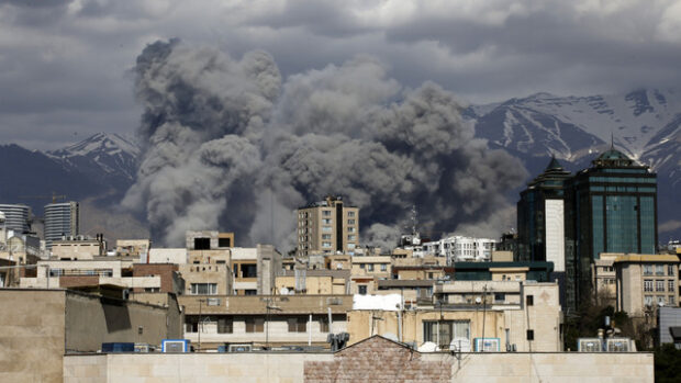 iráni háború, IRÁNI HÁBORÚ – Elképesztő forgatókönyvek, drágul az üzemanyag