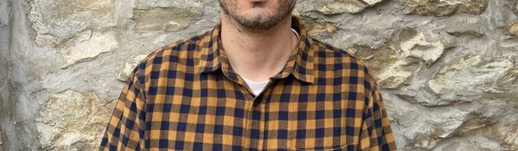SZÁNTÓ ÁRON – Egy élő, lüktető történetet akartam írni
