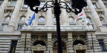 &Uuml;GY&Eacute;SZS&Eacute;GI HAT&Aacute;SK&Ouml;RBEN &ndash; Az&nbsp;&eacute;vsz&aacute;zad bankrabl&aacute;sa