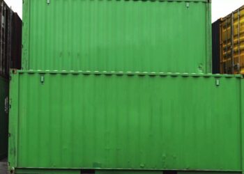 Hogyan seg&iacute;ti a 40 l&aacute;bas kont&eacute;ner a logisztikai kih&iacute;v&aacute;sok lek&uuml;zd&eacute;s&eacute;t?