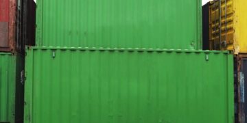 Hogyan seg&iacute;ti a 40 l&aacute;bas kont&eacute;ner a logisztikai kih&iacute;v&aacute;sok lek&uuml;zd&eacute;s&eacute;t?