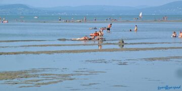 BALATON &ndash; M&eacute;gsem sz&aacute;rad ki?