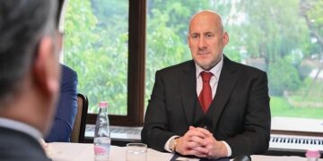 &Aacute;LLAMI P&Eacute;NZKIS&Ouml;PR&Eacute;S &ndash; Magyar P&eacute;ter besz&oacute;lt