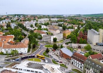 DUPLA KÖRFORGALOM – Nyáron kezdődhet a lámpák felszerelése