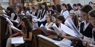 SZUBJEKT&Iacute;V &ndash; Műv&eacute;szeti szakma, t&aacute;rsadalom &eacute;s t&aacute;mogat&aacute;sok