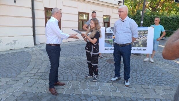 Aranyos-völgy, ARANYOS-VÖLGY – Porga magyarázkodik, a civileknek elegük van