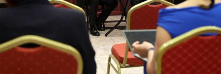 PETŐFI SZÍNHÁZ – Látható ragyogás, biztonságos működés