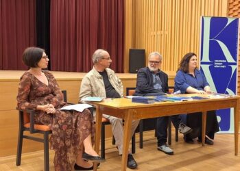 VESZPRÉMI ÜNNEPI KÖNYVHÉT – Új arculat, új helyszín
