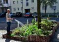 K&Ouml;Z&Ouml;SS&Eacute;GI LOCSOL&Aacute;S &ndash; Seg&iacute;ts&eacute;g a&nbsp;f&aacute;knak