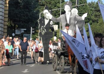 OPERETTFESZTIV&Aacute;L &ndash; &Uuml;nnep Veszpr&eacute;m minden zug&aacute;ban