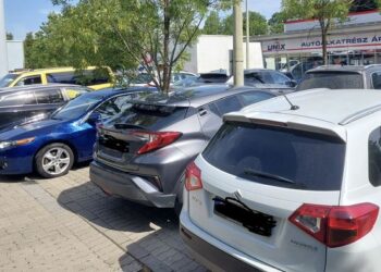OLVAS&Oacute;NKT&Oacute;L &ndash; Parkol&aacute;si miz&eacute;ria a kis Tesc&oacute;n&aacute;l