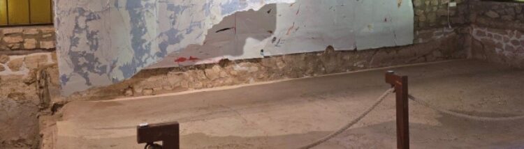 A VILÁG HÁTOLDALA – Géczi János kiállítása Balácán