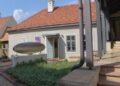 MŰV&Eacute;SZETEK H&Aacute;ZA VESZPR&Eacute;M &ndash; Sz&uuml;let&eacute;snapi besz&eacute;lget&eacute;s