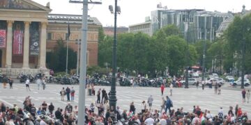 MOTOROSOK AKCI&Oacute;JA &ndash; Gurul&oacute; j&oacute;tevők az &ouml;t &aacute;rv&aacute;&eacute;rt