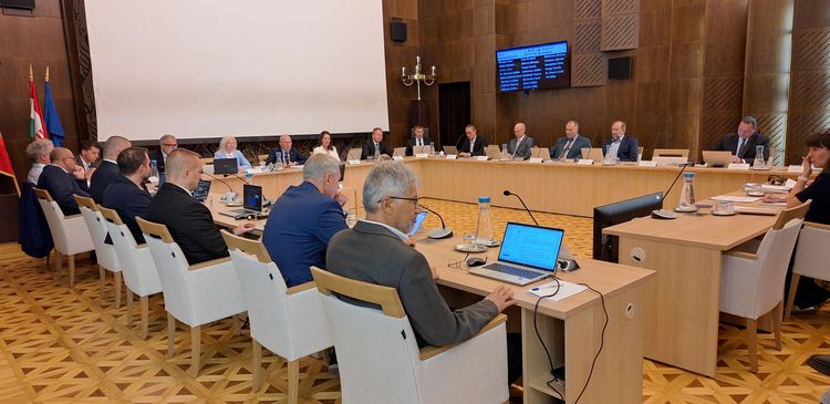 Aranyosvölgy, ARANYOSVÖLGY – A nulladik pont, ahonnan el kellett volna kezdeni